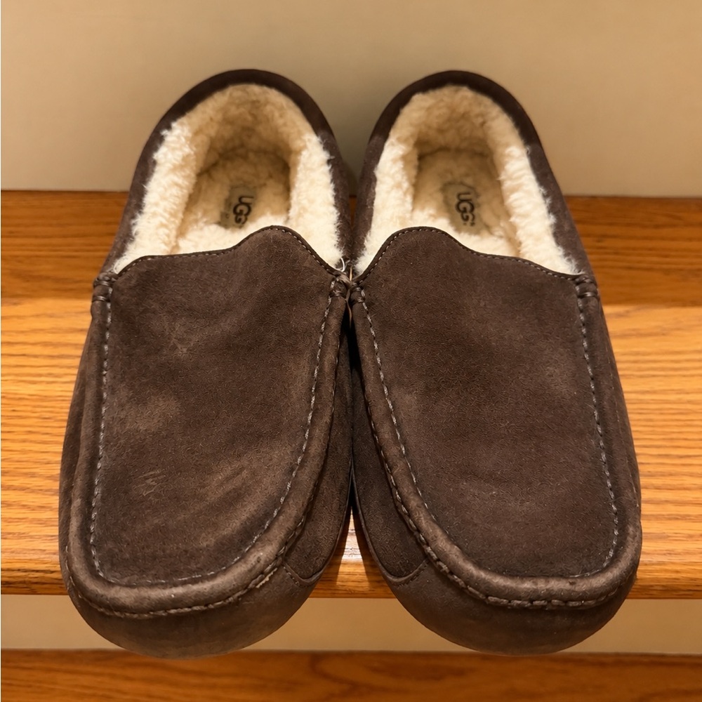 UGG Men’s Dark Brown Suede Shearling Slip-On Loafers